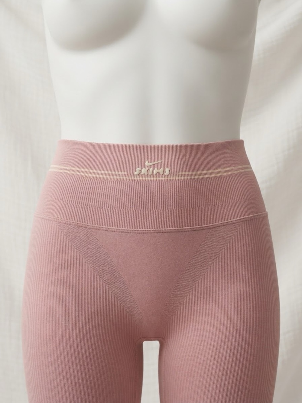 Nike x SKIMS Ribbed High-Waist Contour Leggings Himalayan Pink Size XSmall NWT